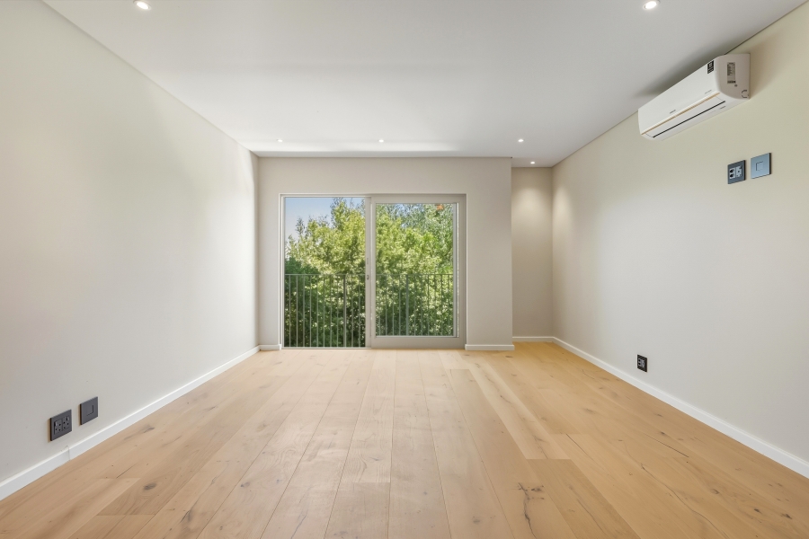 5 Bedroom Property for Sale in Camps Bay Western Cape